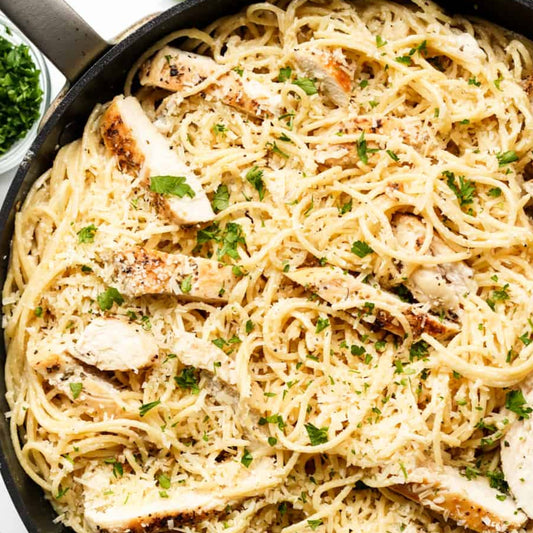 KIOSK - N.) Garlic Parmesan Chicken Pasta